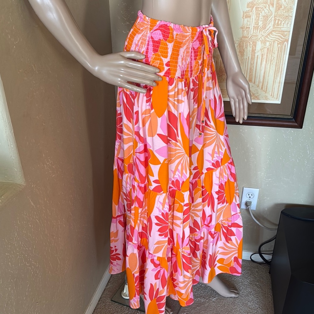 Abel the Label Women’s Tiered Maxi Skirt sz L